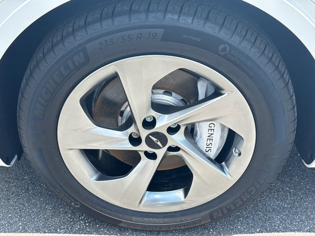 Used 2026 Genesis GV70 2.5T Advanced AWD/4WD image 14