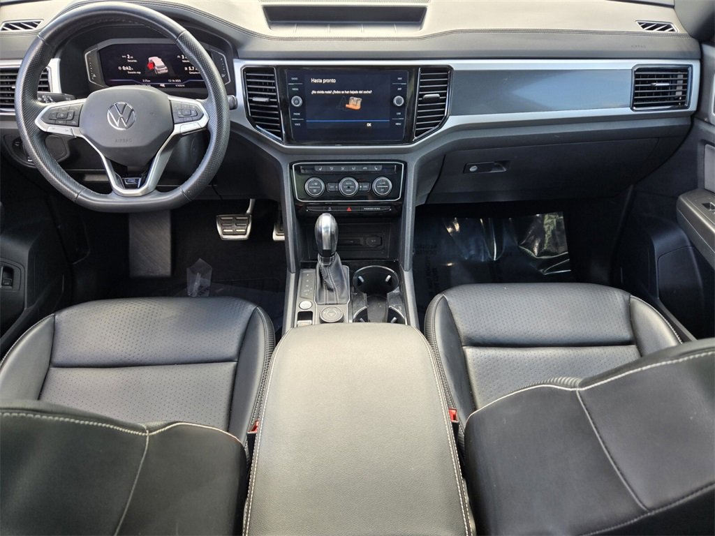 Certified 2022 Volkswagen Atlas Cross Sport SEL R-Line image 14