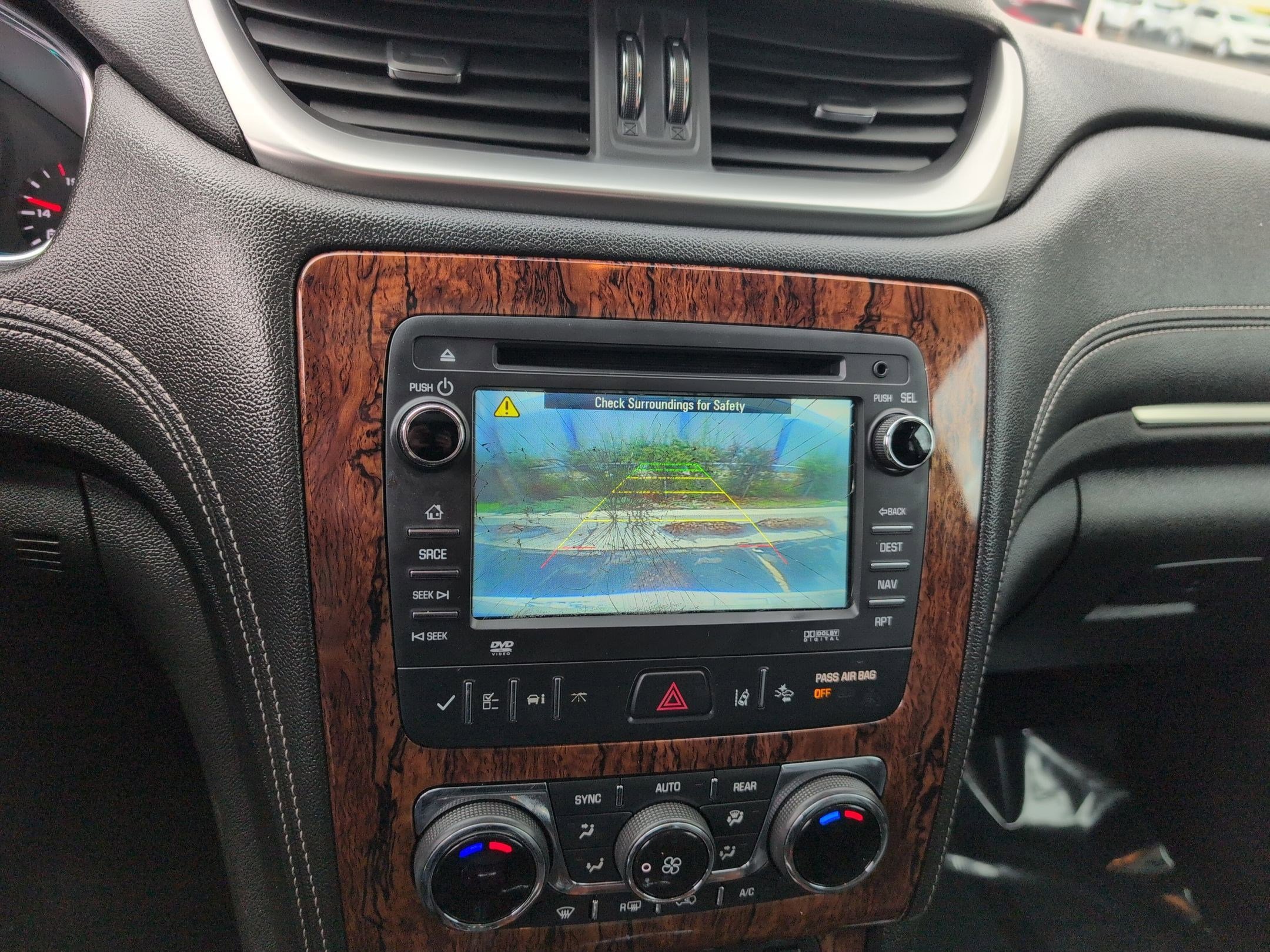 Used 2014 Chevrolet Traverse LTZ image 20