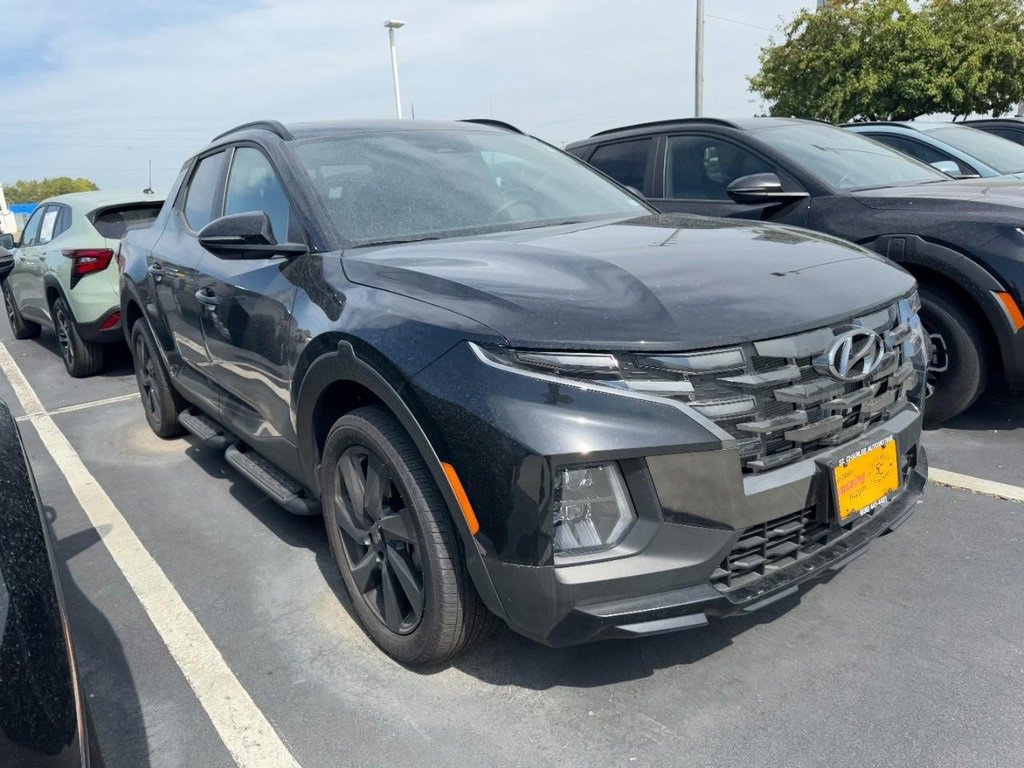 Used 2024 Hyundai Santa Cruz Night image 4