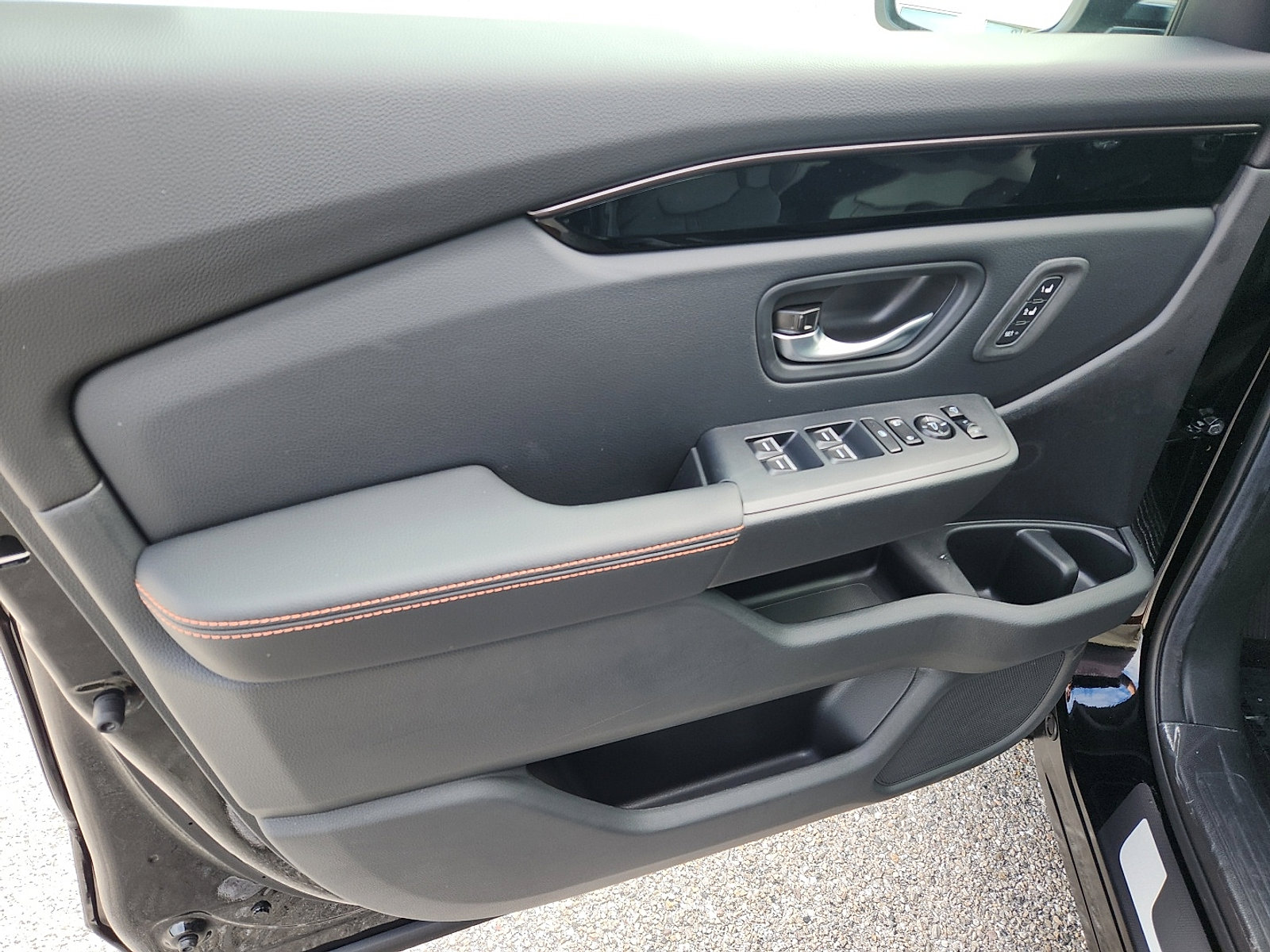 New 2025 Honda Pilot TrailSport image 8