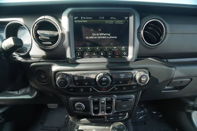 Used 2021 Jeep Wrangler Unlimited Sahara image 29