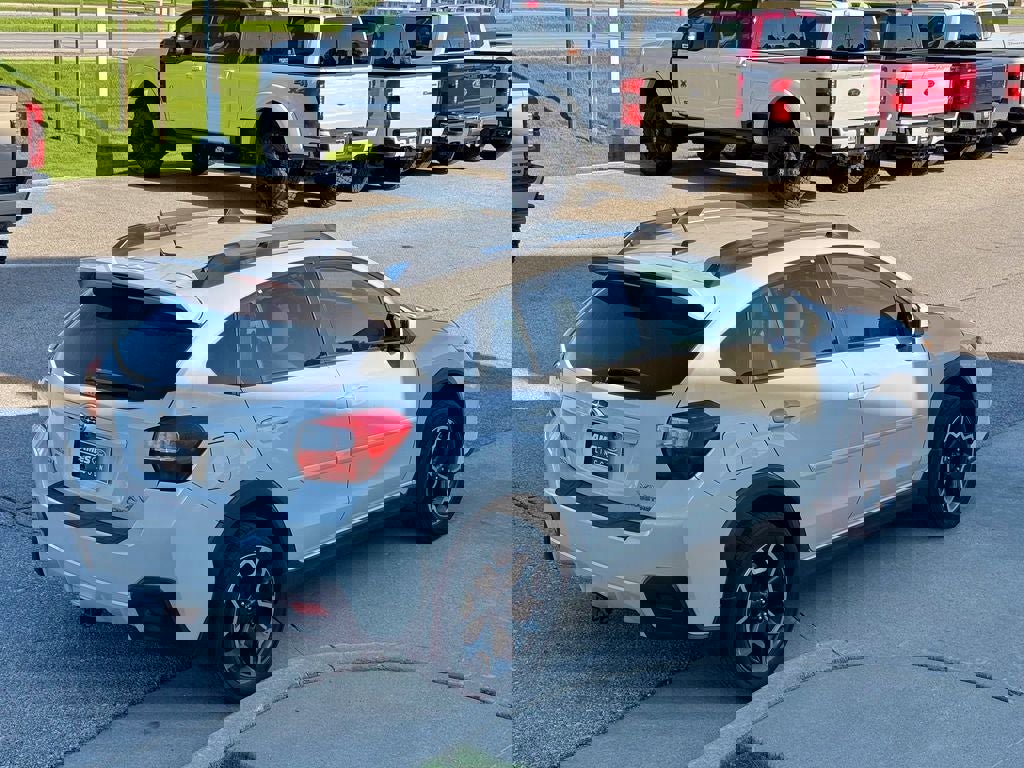 Used 2014 Subaru Crosstrek 2.0i Limited AWD/4WD image 6