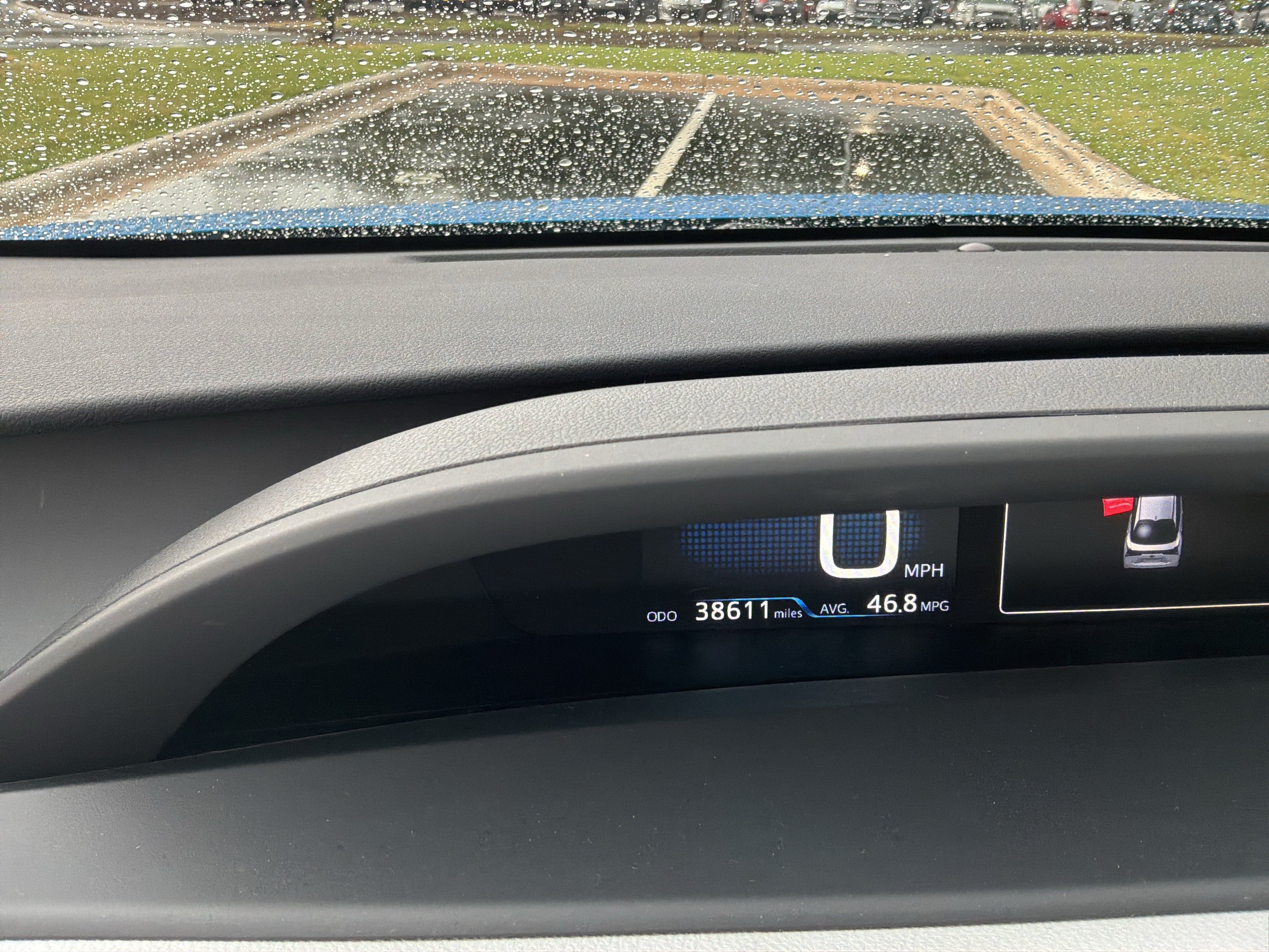 Used 2020 Toyota Prius LE AWD/4WD image 22