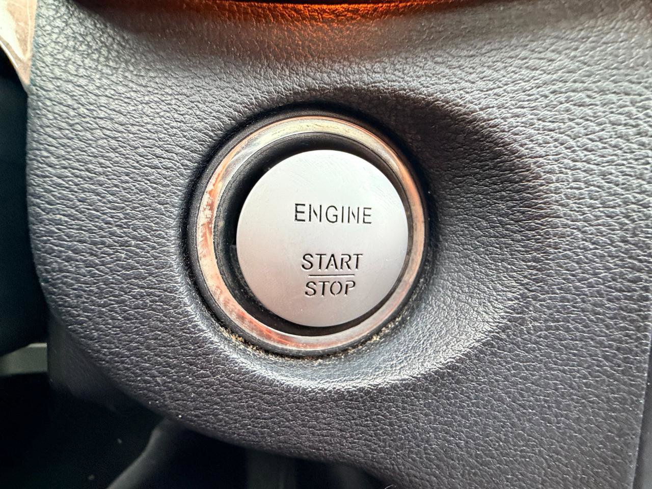 Used 2013 Mercedes-Benz E 350 Sedan image 18