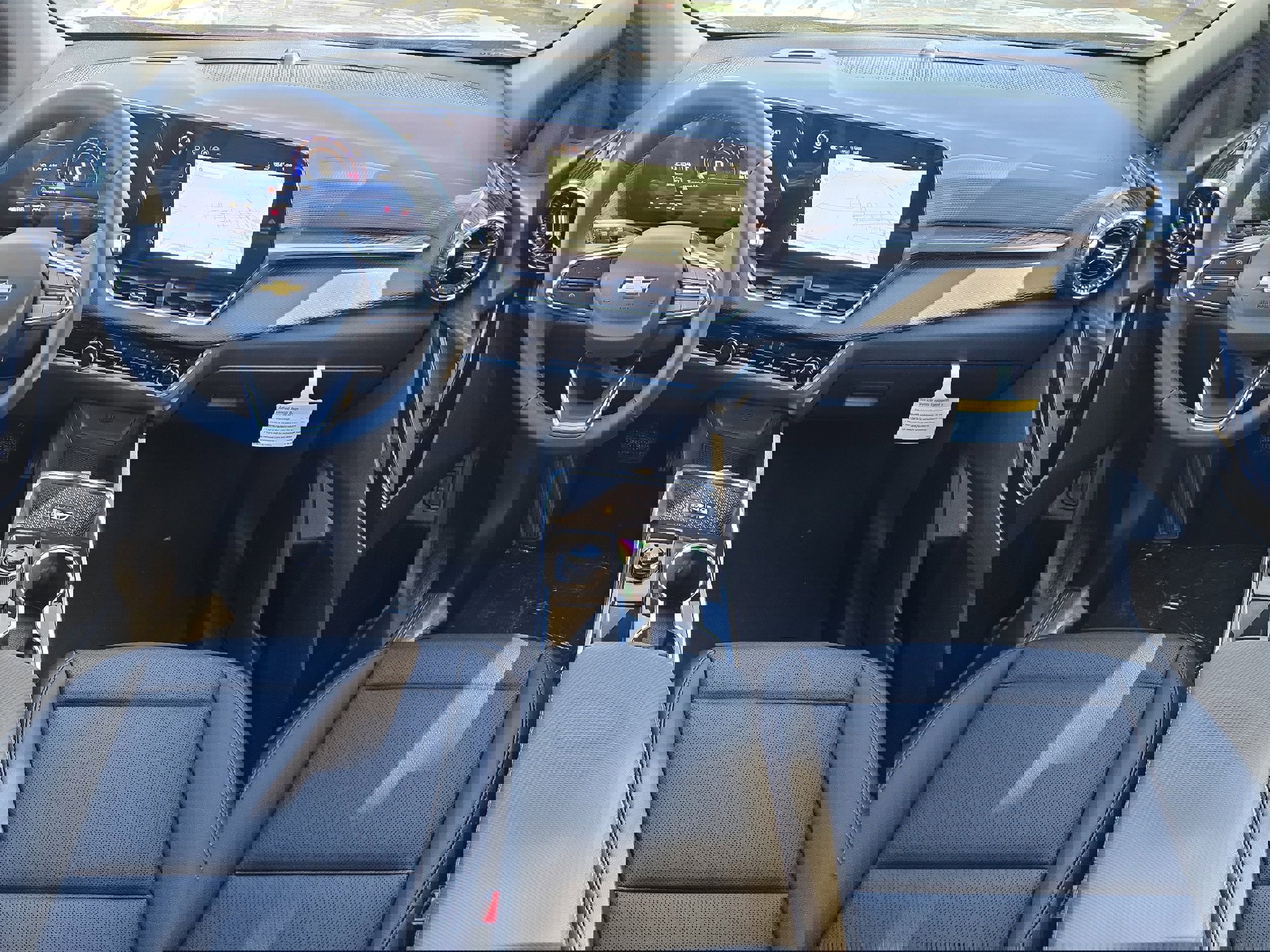 New 2026 Chevrolet Equinox LT w/ Convenience Package II image 21