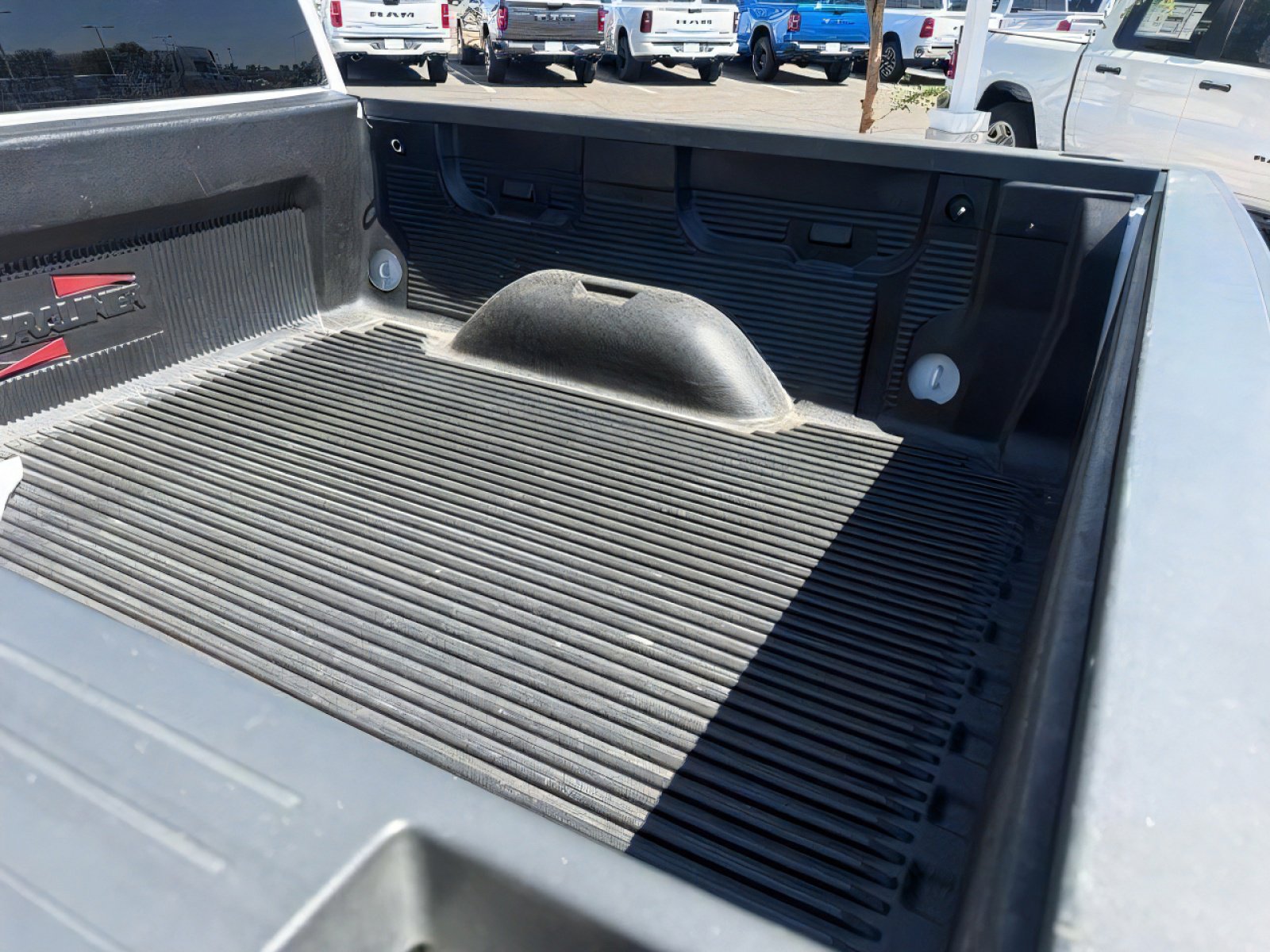 Used 2018 GMC Sierra 1500 SLE w/ SLE Fleet Preferred Package AWD/4WD image 26