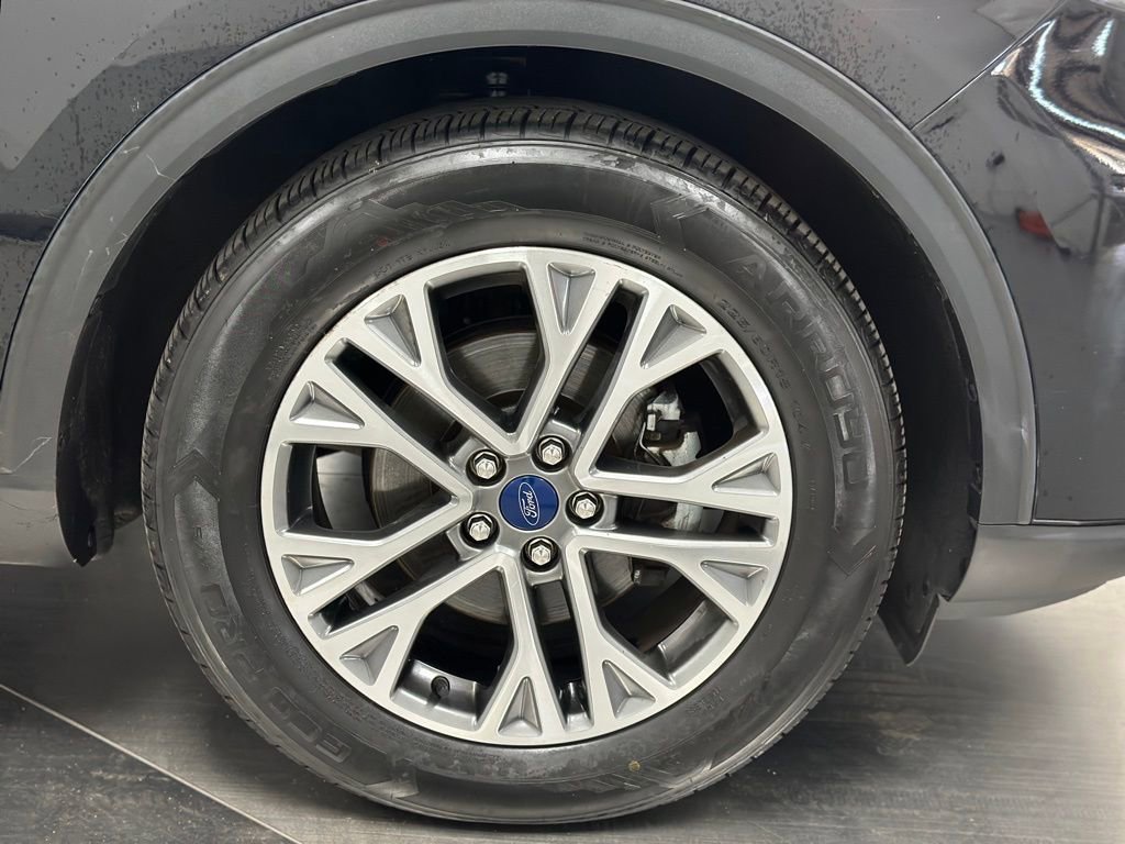 Certified 2022 Ford Escape SEL image 25