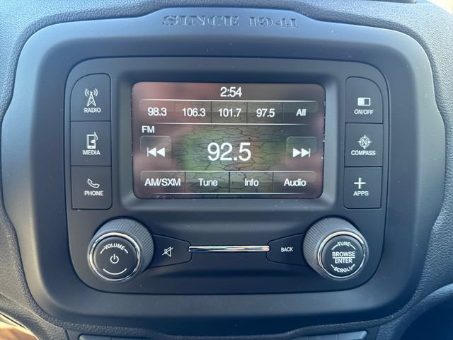 Used 2016 Jeep Renegade Limited AWD/4WD image 22