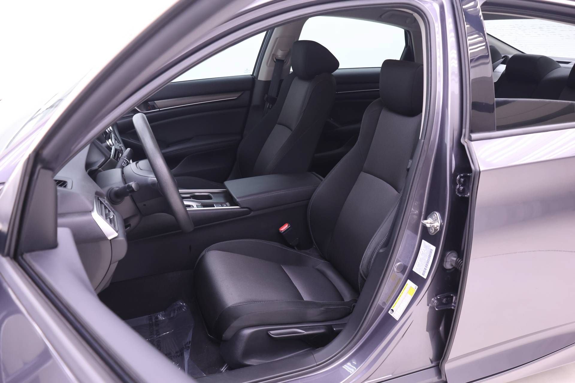 Certified 2019 Honda Accord LX image 4