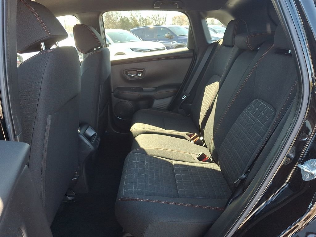 Used 2023 Honda HR-V Sport image 10
