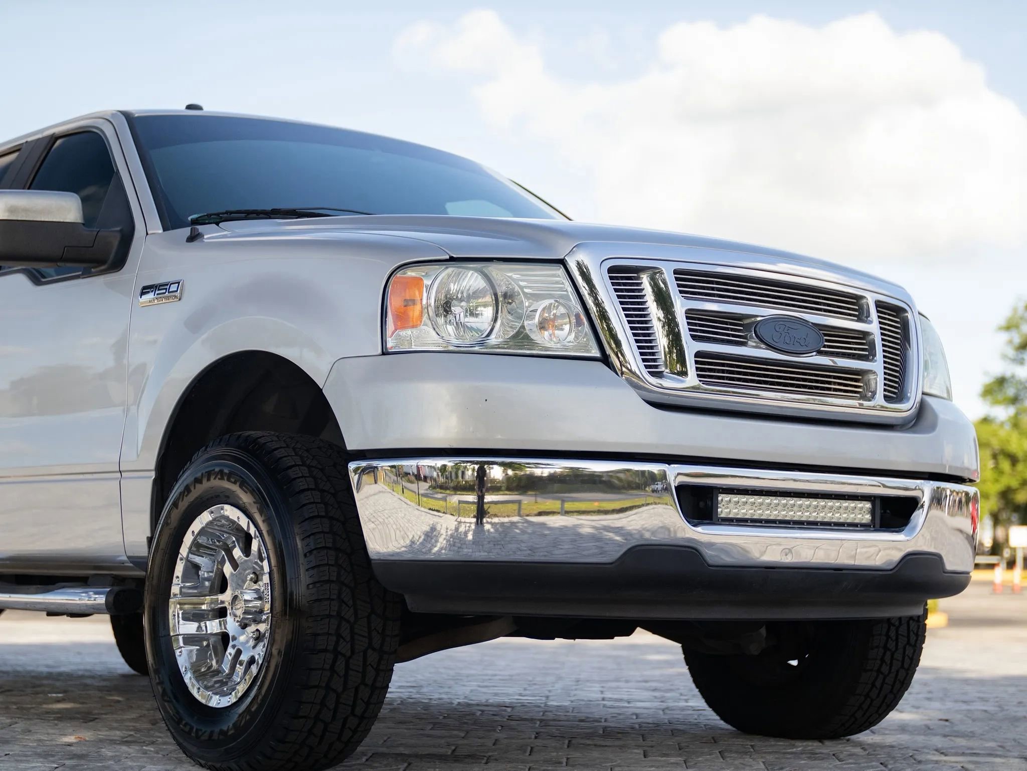 Used 2008 Ford F150 Lariat RWD image 3