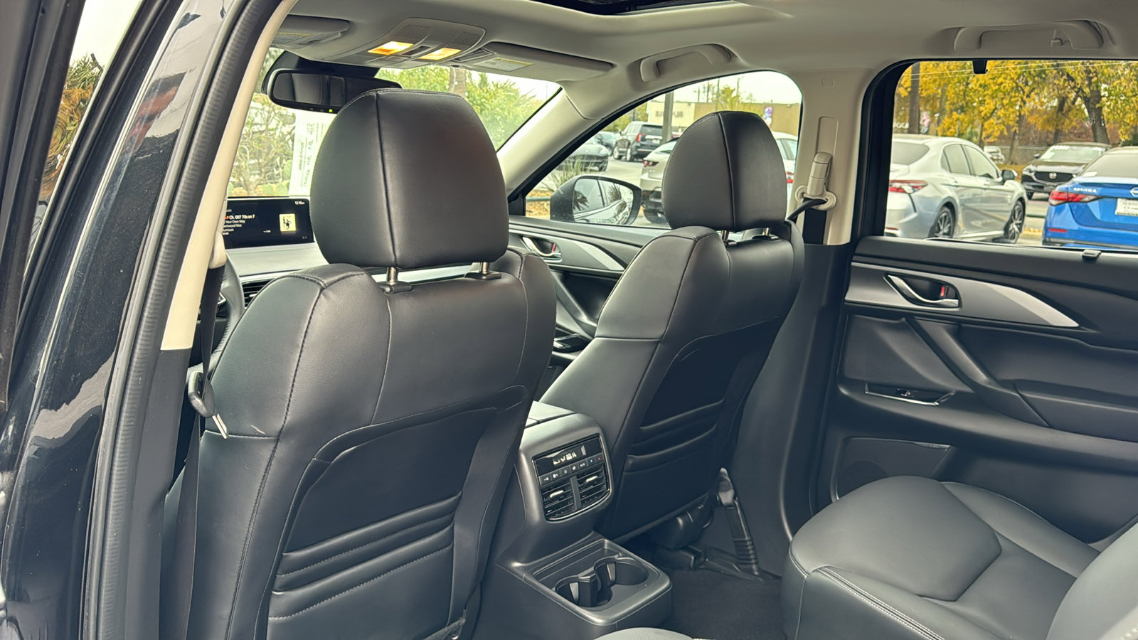 Certified 2022 MAZDA CX-9 Touring w/ Touring Premium Package image 17