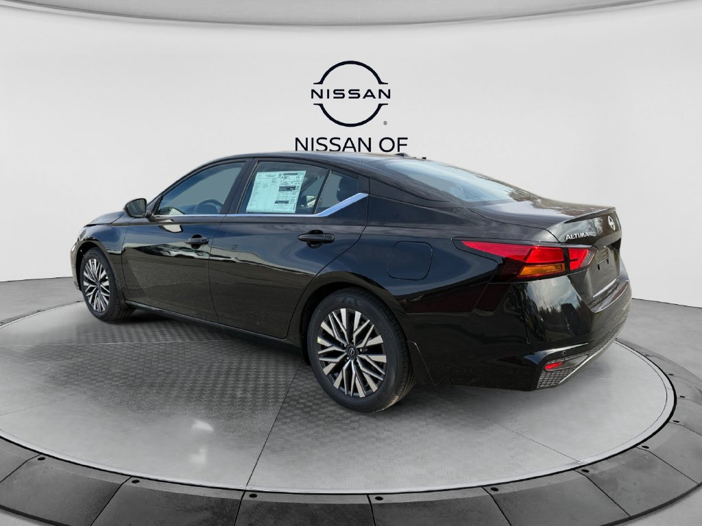 New 2026 Nissan Altima 2.5 SV FWD image 3