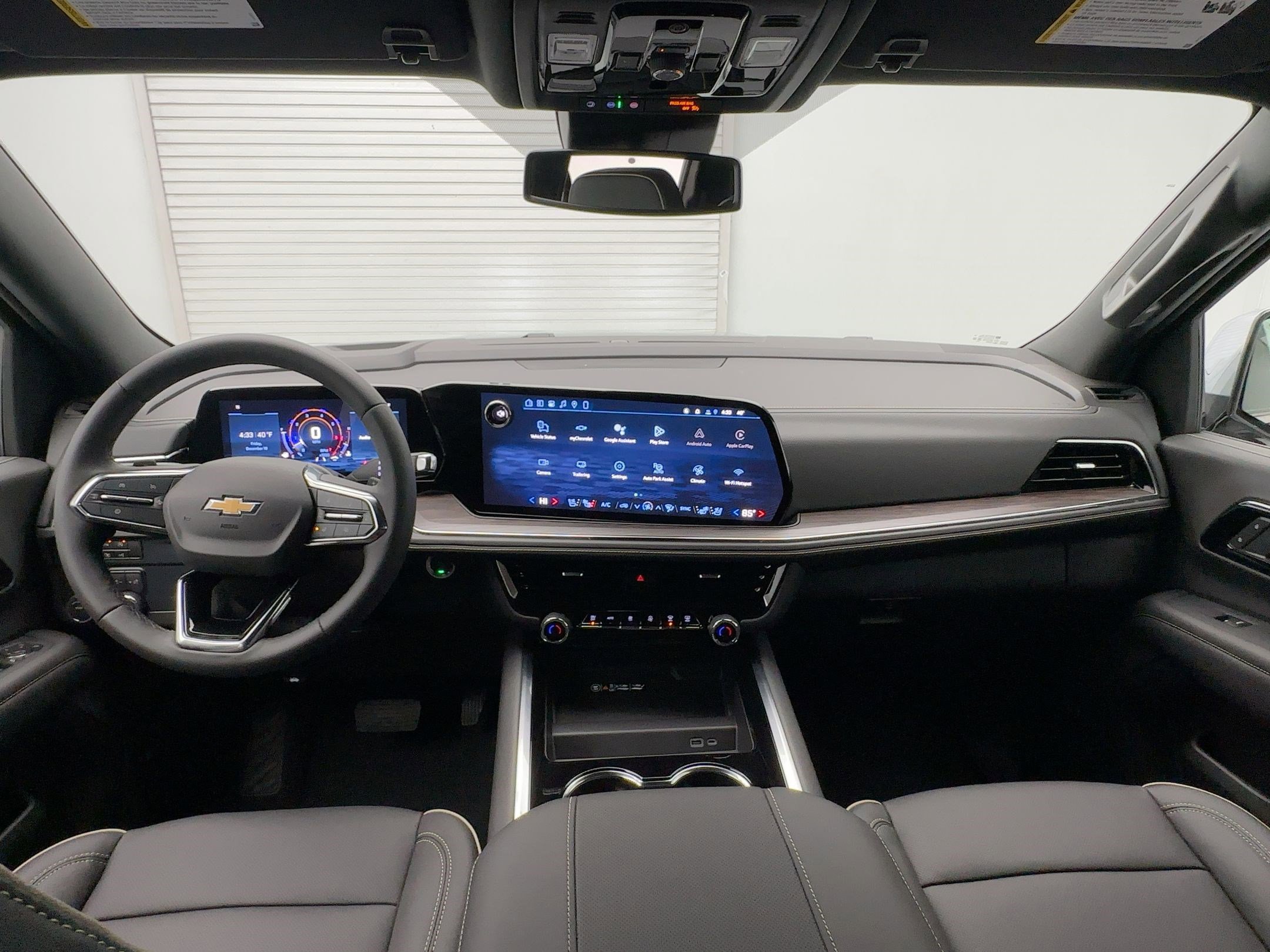 New 2026 Chevrolet Suburban Premier image 14
