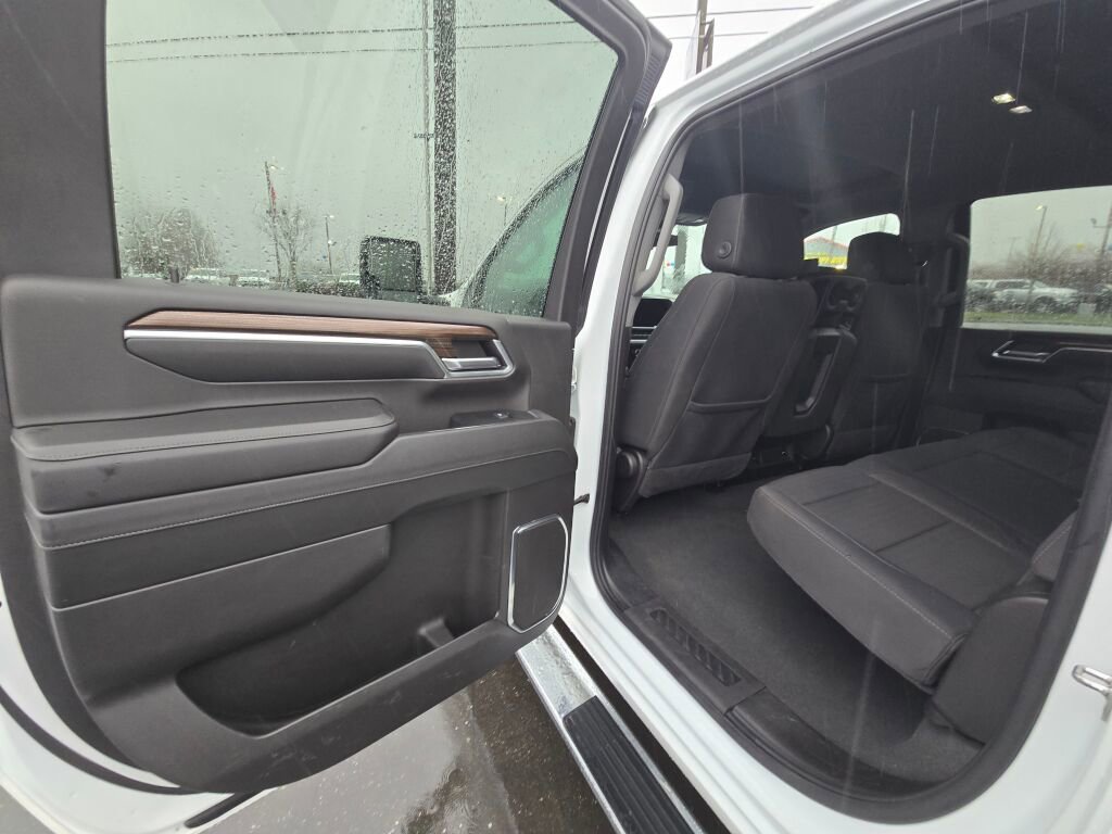 Used 2024 Chevrolet Silverado 3500 LT AWD/4WD image 12