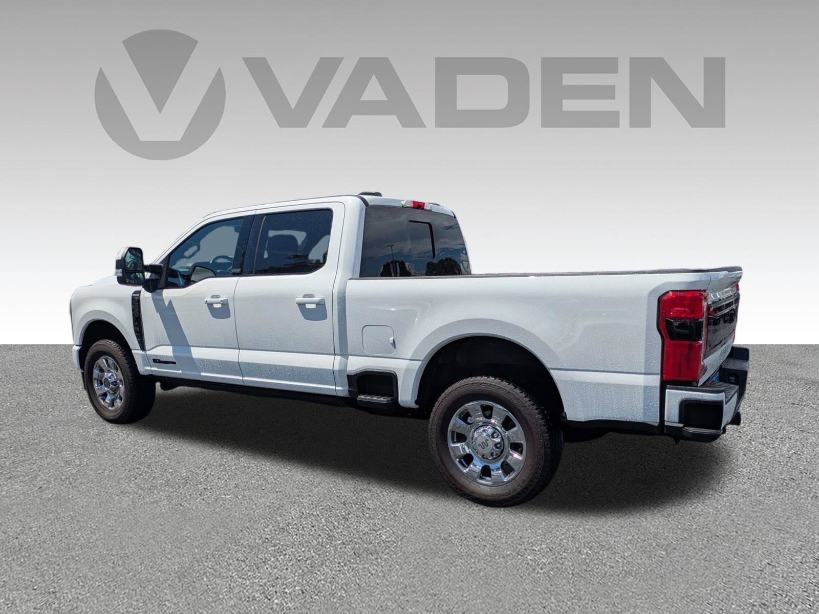 Used 2025 Ford F250 King Ranch w/ Chrome Package AWD/4WD image 27
