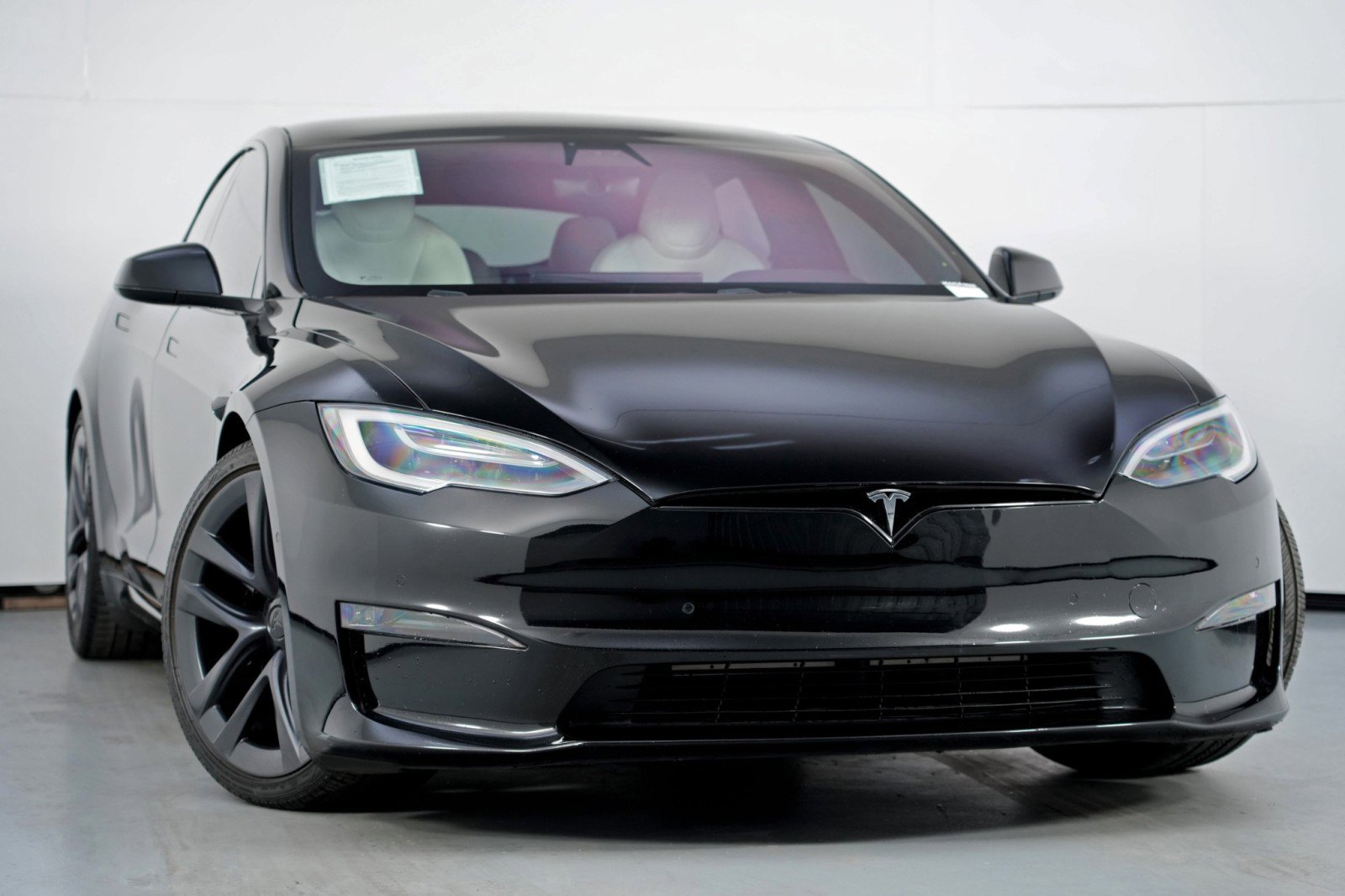 Used 2021 Tesla Model S Plaid AWD/4WD image 4