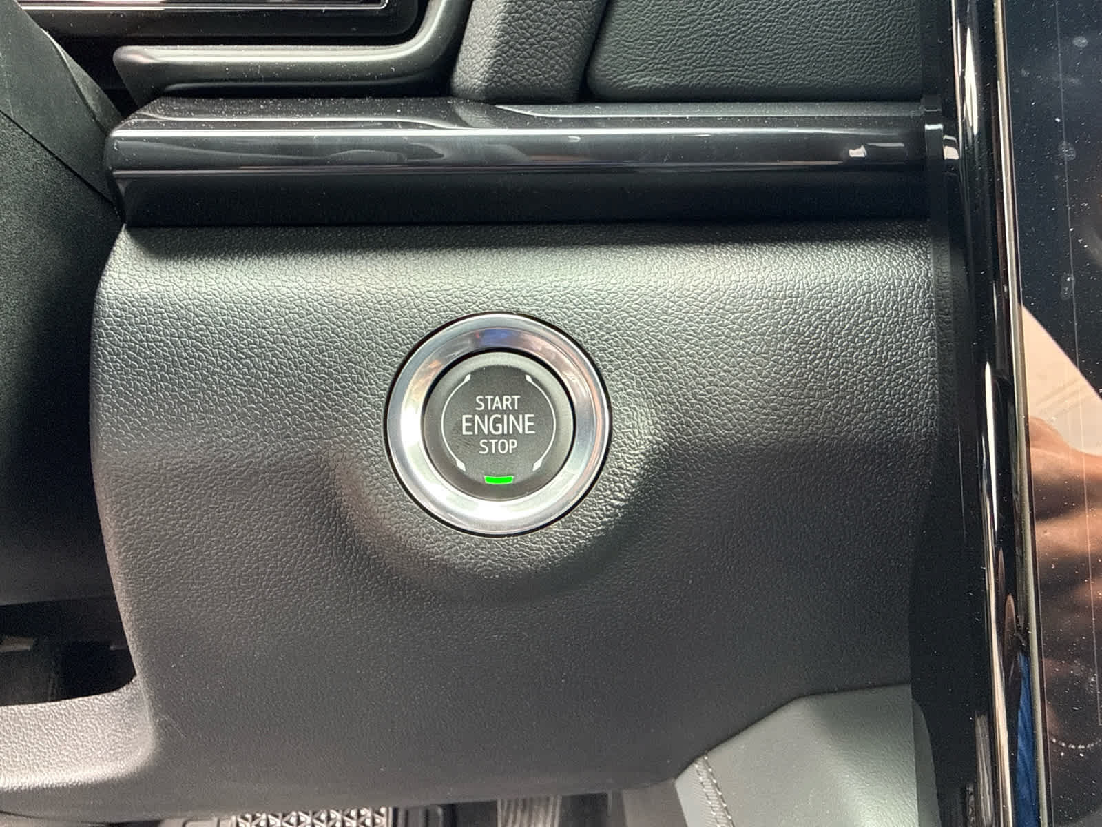 New 2027 GMC Terrain AT4 w/ Convenience Package III AWD/4WD image 12