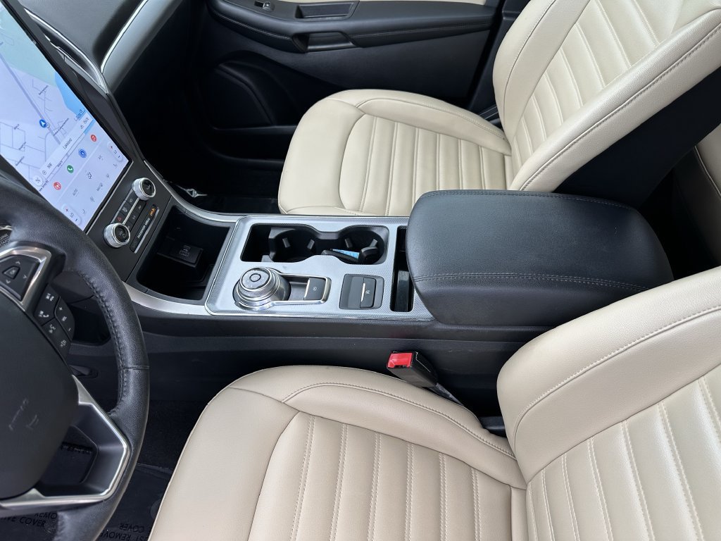 Used 2021 Ford Edge SEL w/ Convenience Package FWD image 24