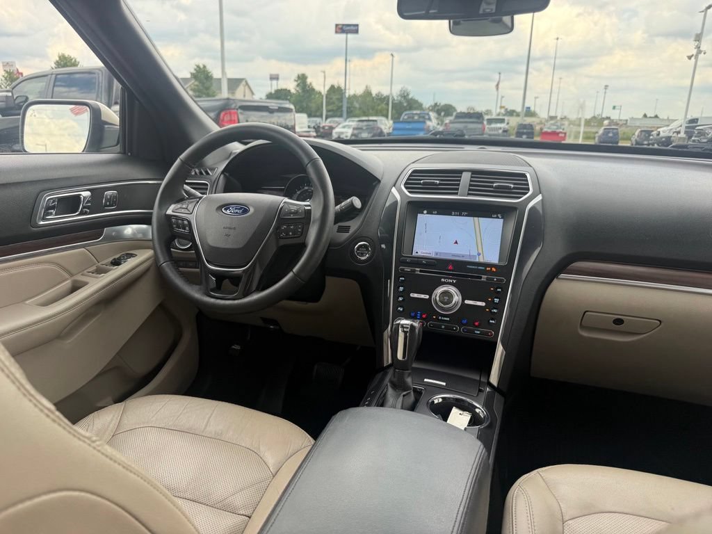 Used 2018 Ford Explorer Limited w/ Ford Safe & Smart Package AWD/4WD image 66