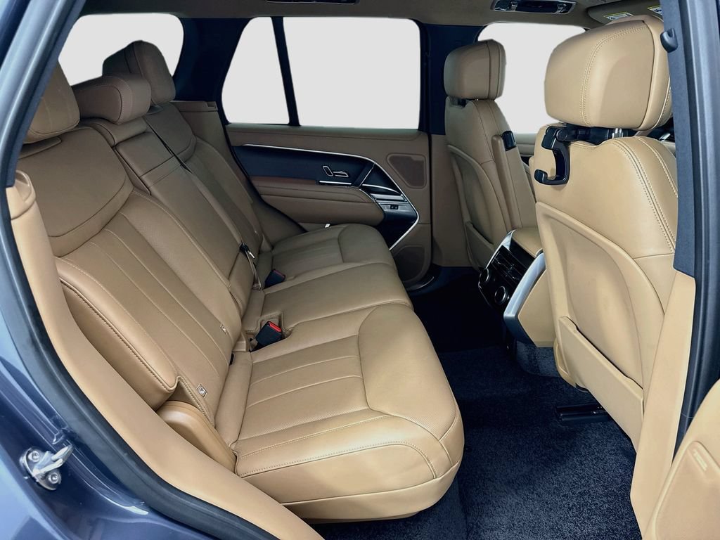 Certified 2026 Land Rover Range Rover SE AWD/4WD image 20