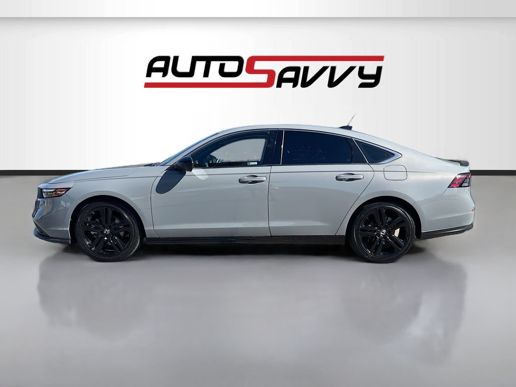 Used 2024 Honda Accord Sport image 4