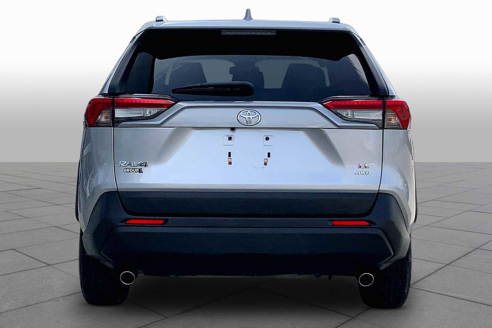 Used 2019 Toyota RAV4 LE w/ All Weather Liner Package AWD/4WD image 5