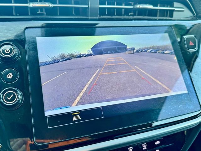 Used 2022 Chevrolet Bolt EUV LT w/ Convenience Package FWD image 15