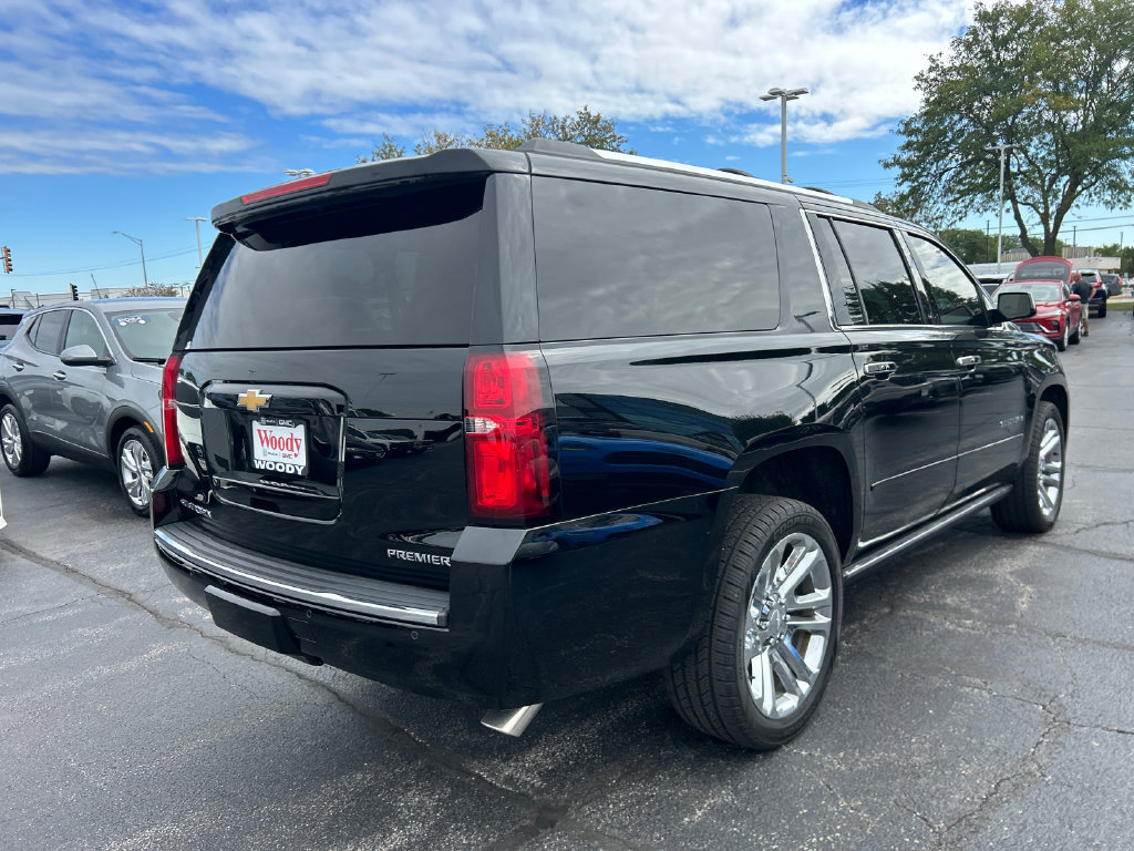 Certified 2020 Chevrolet Suburban Premier w/ Premier Plus Edition AWD/4WD image 8