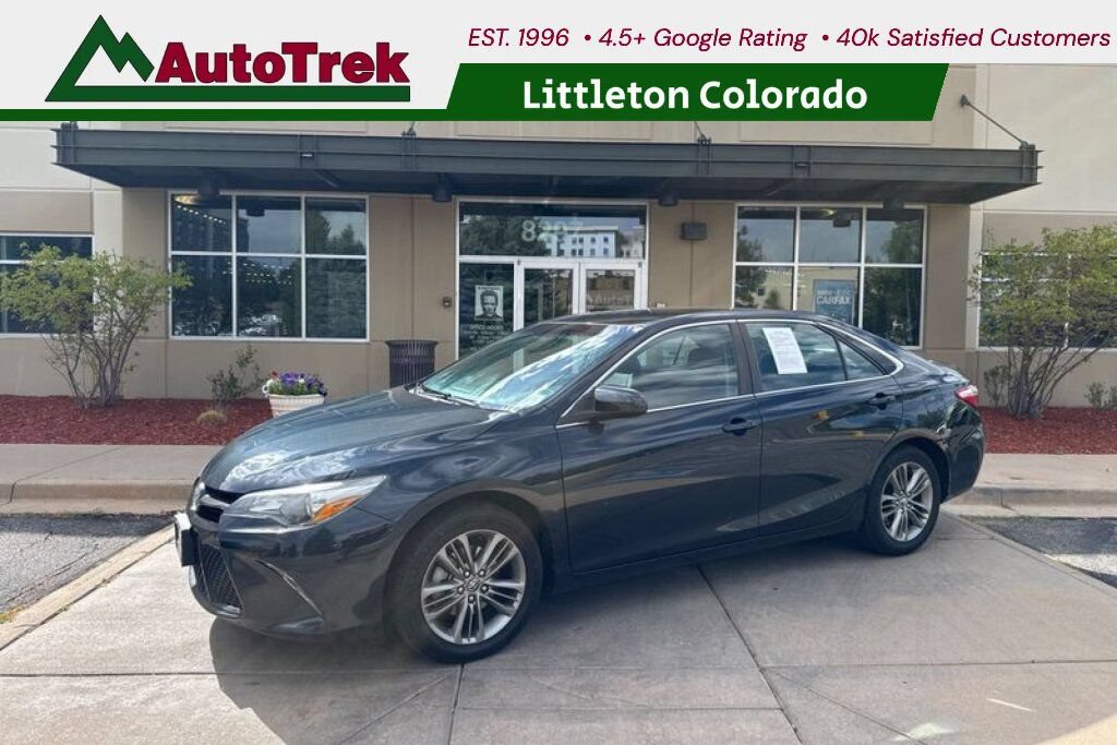 Used 2016 Toyota Camry SE