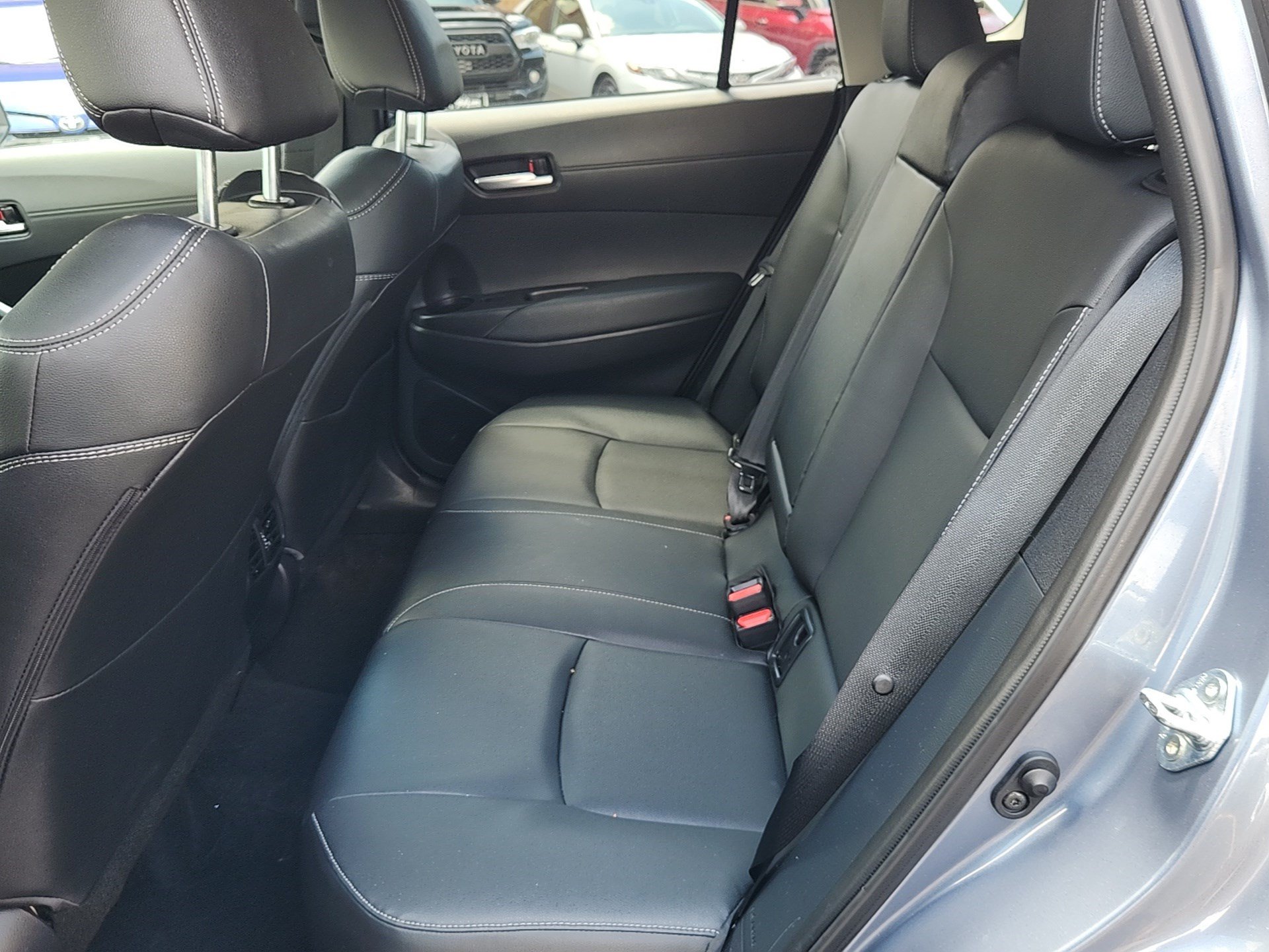 Certified 2025 Toyota Corolla Cross XLE FWD image 25