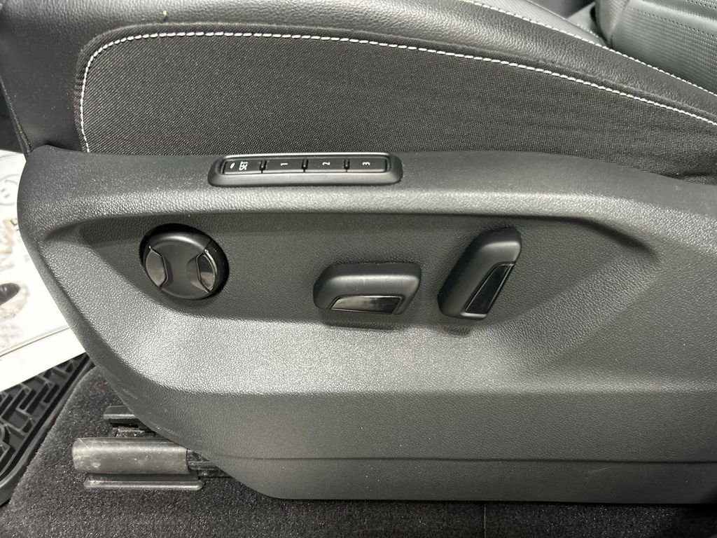 Certified 2024 Volkswagen Atlas SEL image 10