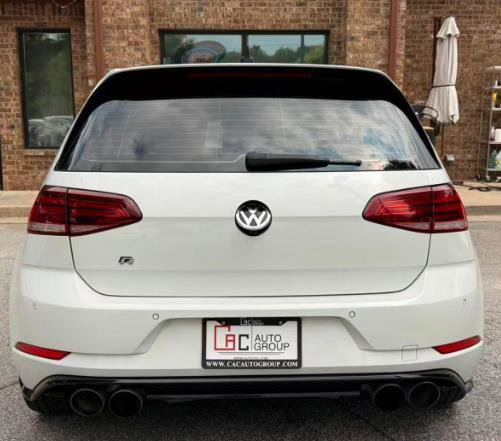 Used 2018 Volkswagen Golf R 4-Door AWD/4WD image 4