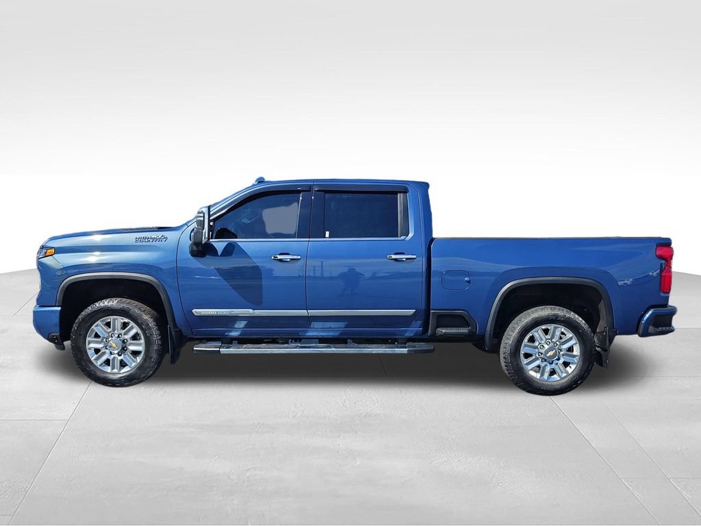 Used 2024 Chevrolet Silverado 3500 High Country w/ High Country Premium Package AWD/4WD video 2