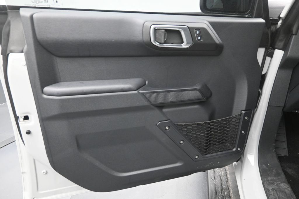New 2026 Ford Bronco Outer Banks AWD/4WD image 13