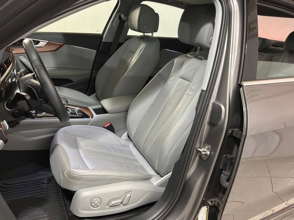 Used 2022 Audi A4 2.0T Premium AWD/4WD image 7