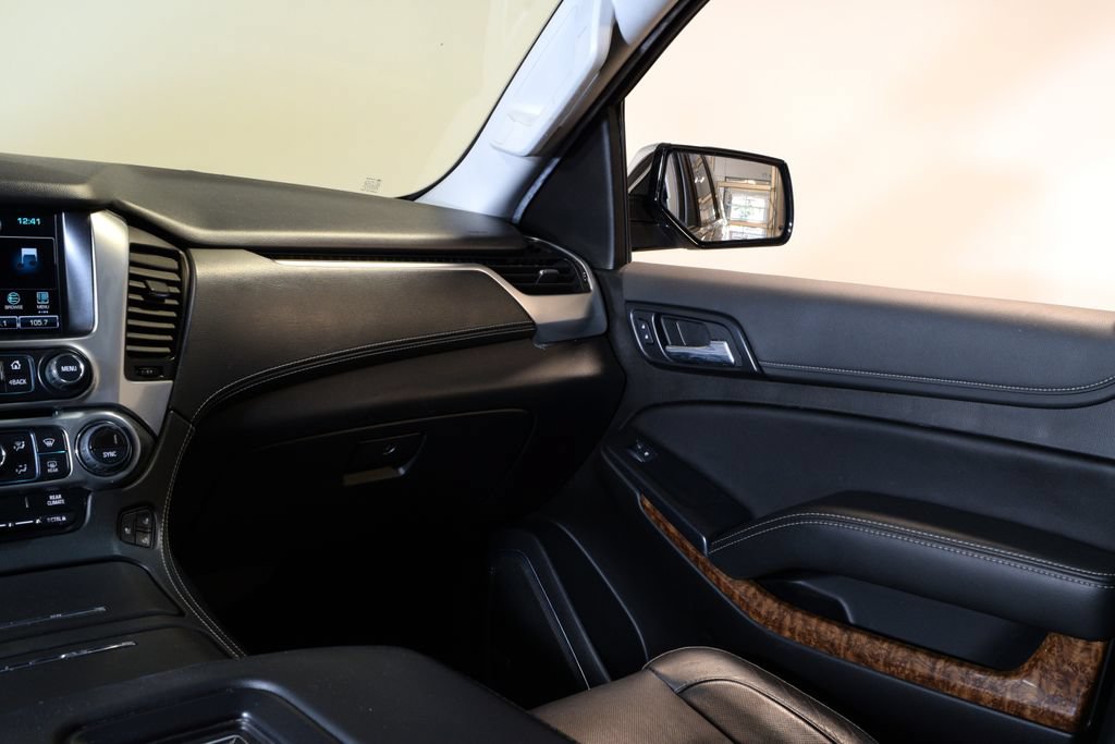 Used 2020 Chevrolet Tahoe Premier AWD/4WD image 17