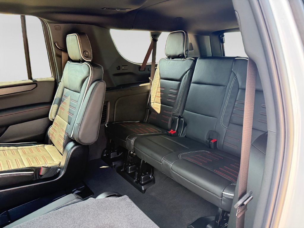 New 2026 GMC Yukon XL AT4 Ultimate AWD/4WD image 38