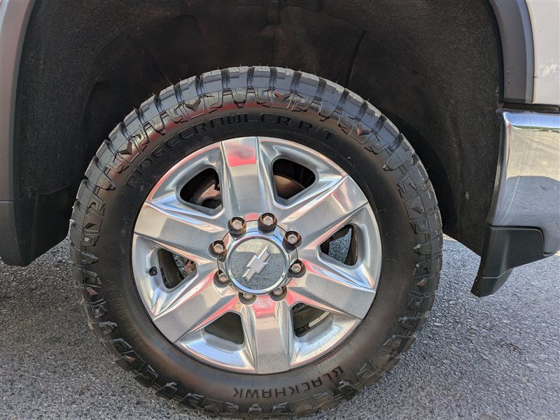 Used 2020 Chevrolet Silverado 2500 LTZ w/ LTZ Premium Package AWD/4WD image 10
