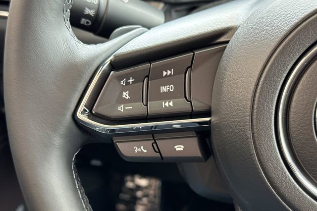 New 2025 MAZDA CX-5 Signature image 29