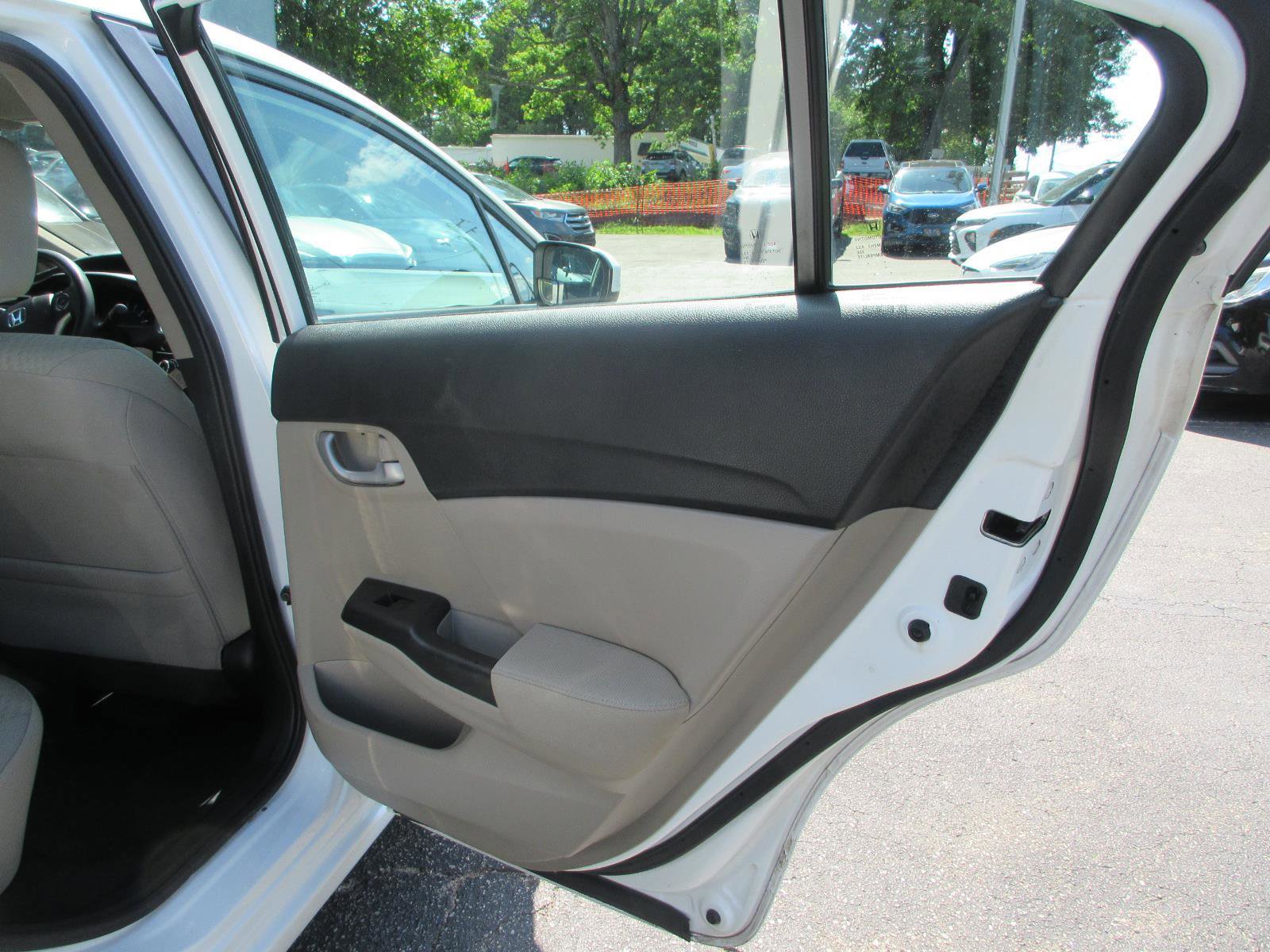 Used 2015 Honda Civic LX image 16