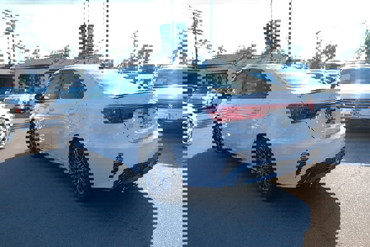 Used 2023 Kia Forte GT-Line image 4