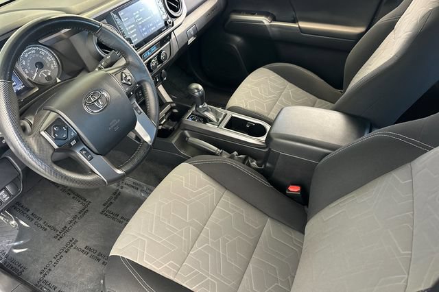 Certified 2023 Toyota Tacoma TRD Off-Road w/ Technology Package AWD/4WD image 12