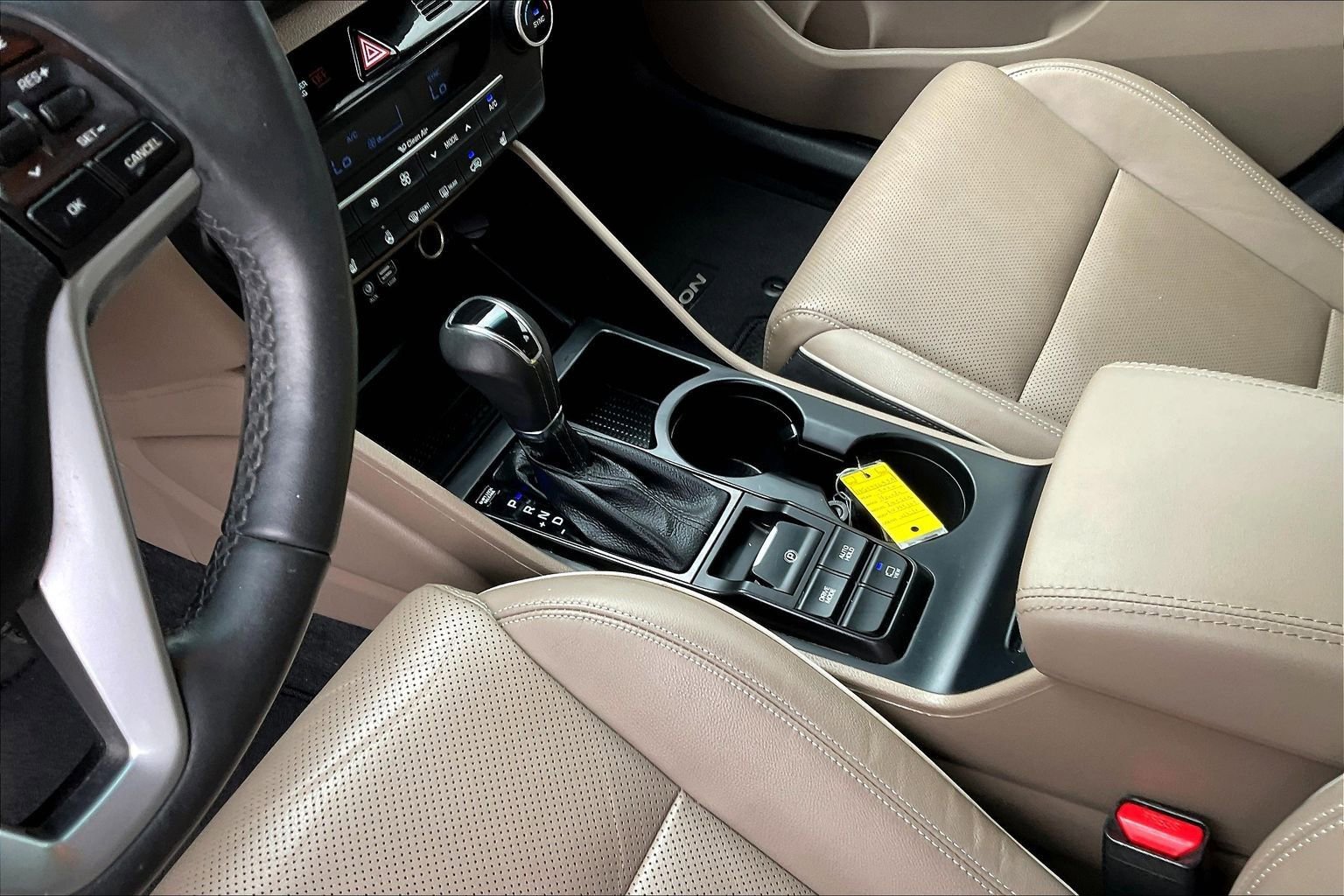 Used 2020 Hyundai Tucson Limited image 18