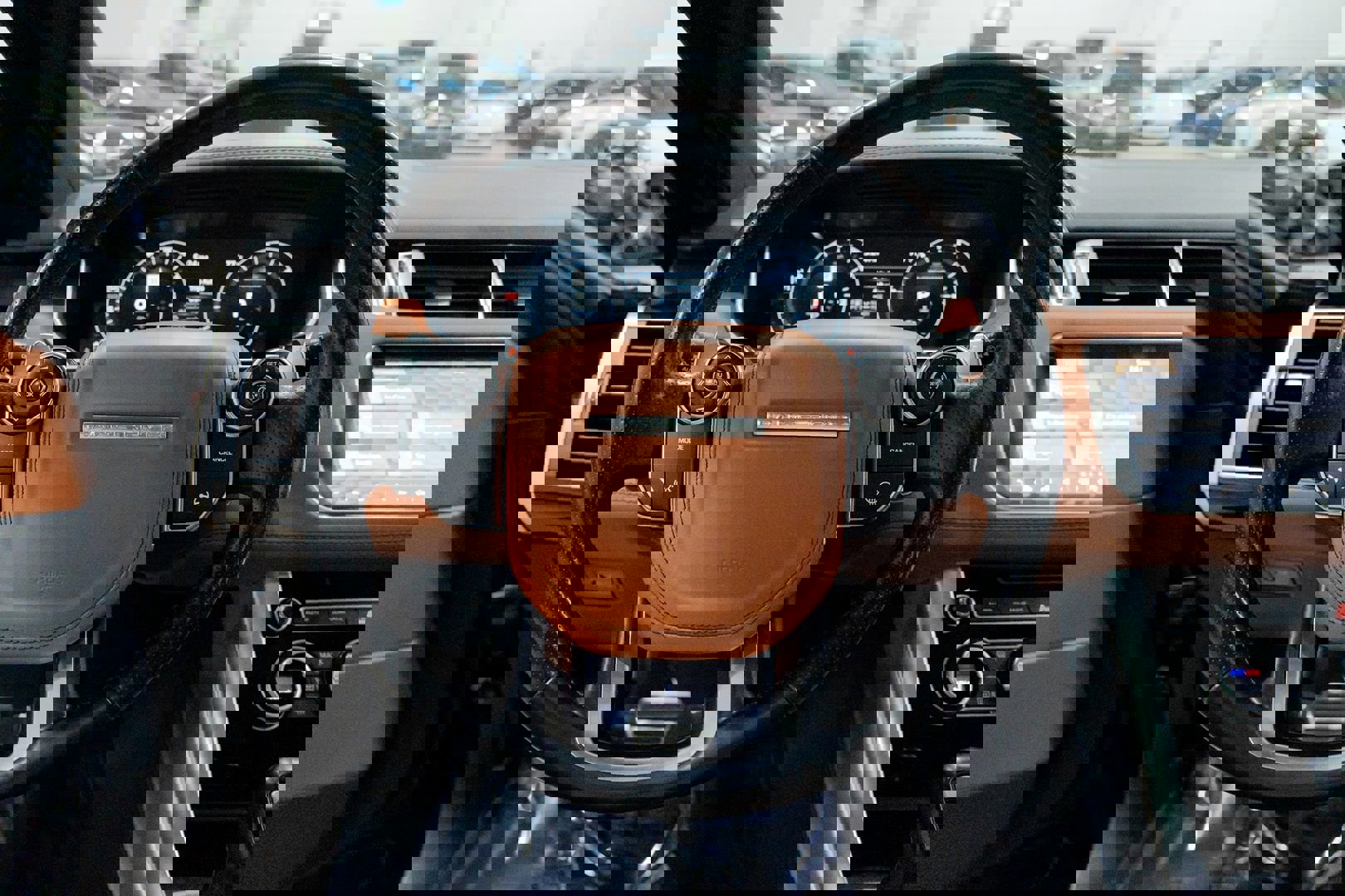 Used 2017 Land Rover Range Rover Sport Autobiography image 26