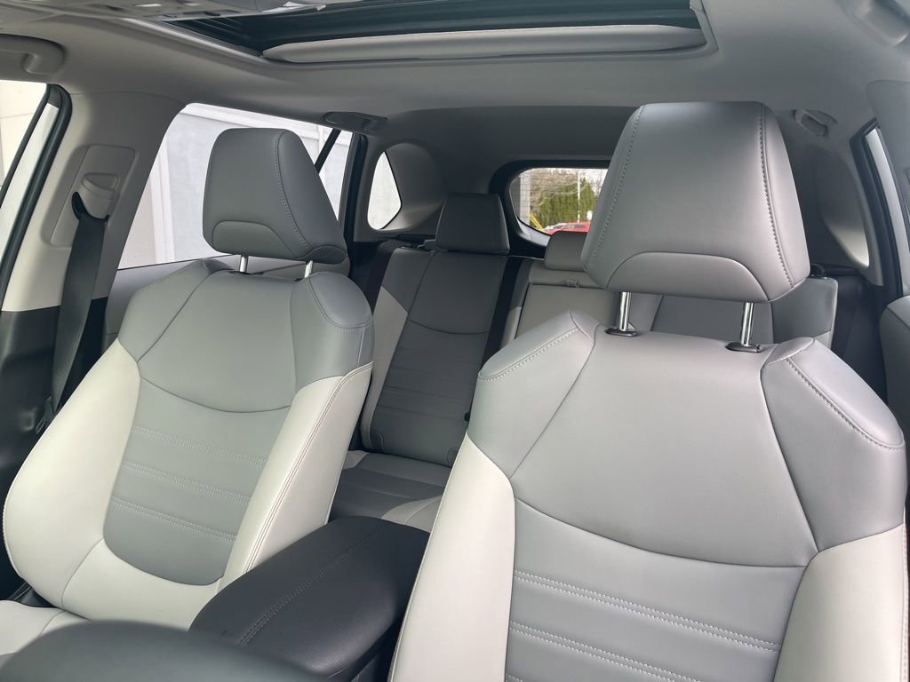 Used 2025 Toyota RAV4 XLE Premium w/ Weather Package image 19