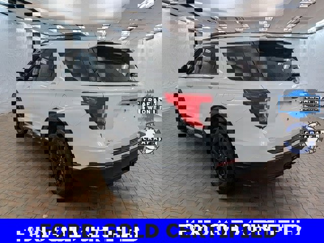 Certified 2023 Ford Explorer XLT w/ Class IV Trailer Tow Package image 5