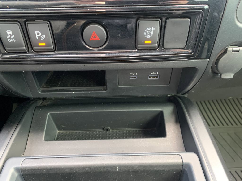 Used 2021 Nissan Titan PRO-4X AWD/4WD image 20