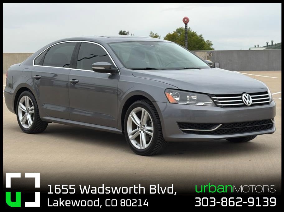 Used 2014 Volkswagen Passat 1.8T SE FWD image 1